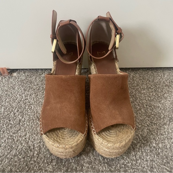 Marc Fisher Tan Alita Wedges - Picture 2 of 6